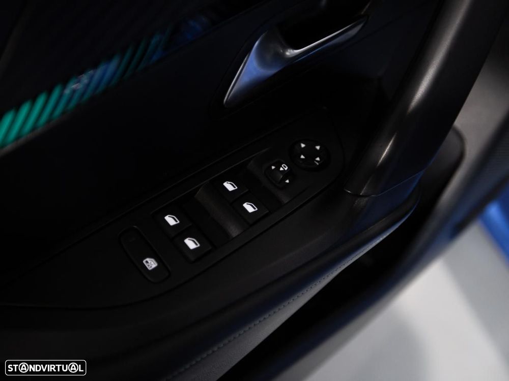Peugeot 2008 1.5 BlueHDi Allure Pack - 13