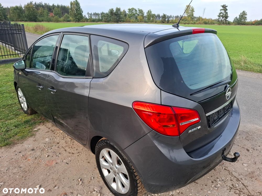 Opel Meriva - 21