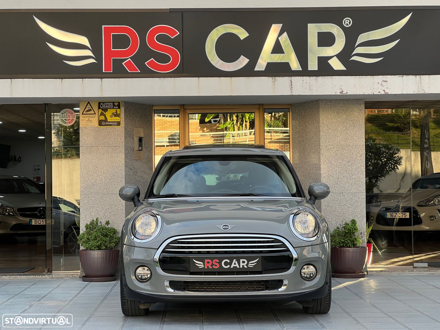 MINI 5 Portas One Auto - 4