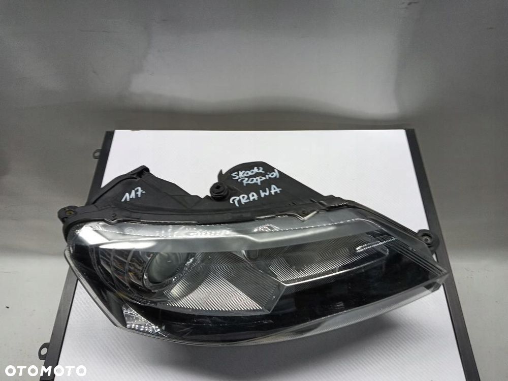 LAMPA PRZÓD PRZEDNIA PRAWA SKODA RAPID LIFT 5JB941016C - 4
