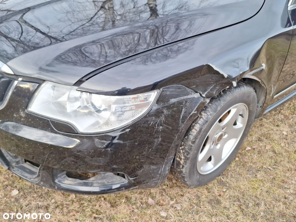 Skoda Superb 1.8 TSI Ambition - 13