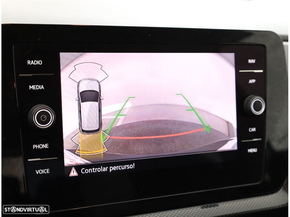 VW T-Cross 1.0 TSI Urban - 32