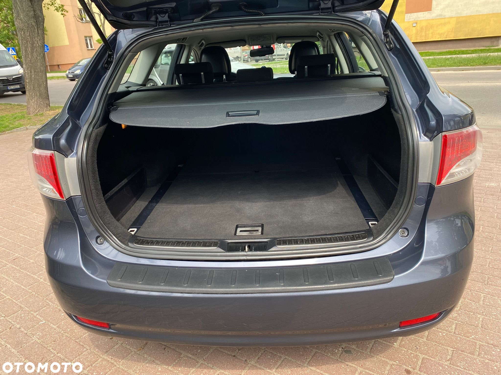 Toyota Avensis 1.8 Business Edition - 23