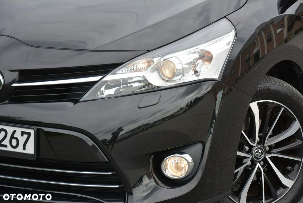 Toyota Verso 1.8 Premium 7os EU6 - 5