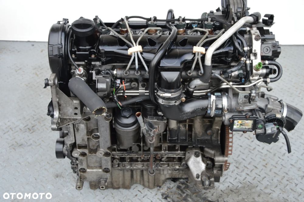 silnik kompletny volvo xc90 xc70 s60 s80 v70 2.4 d5 pompa turbina wtryski