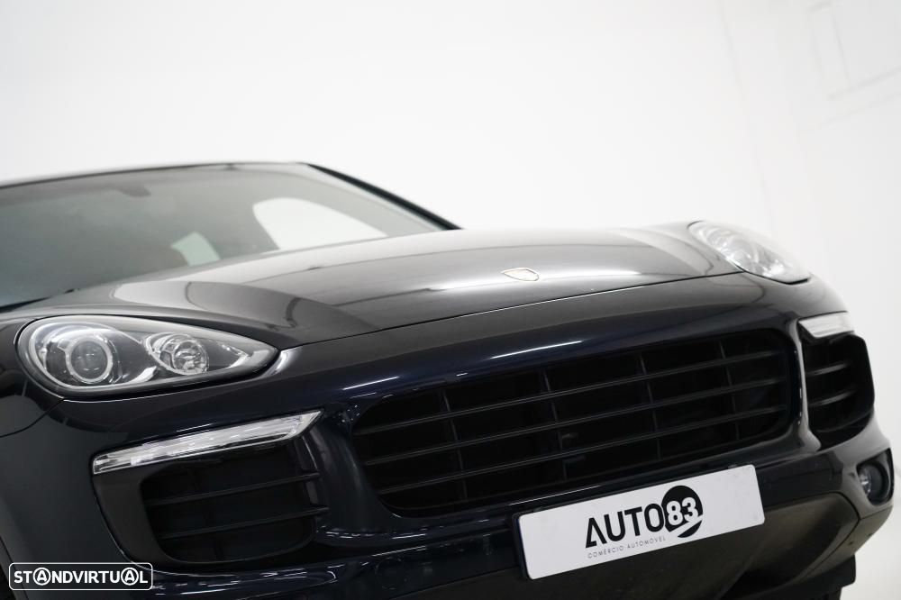 Porsche Cayenne Tiptronic - 14