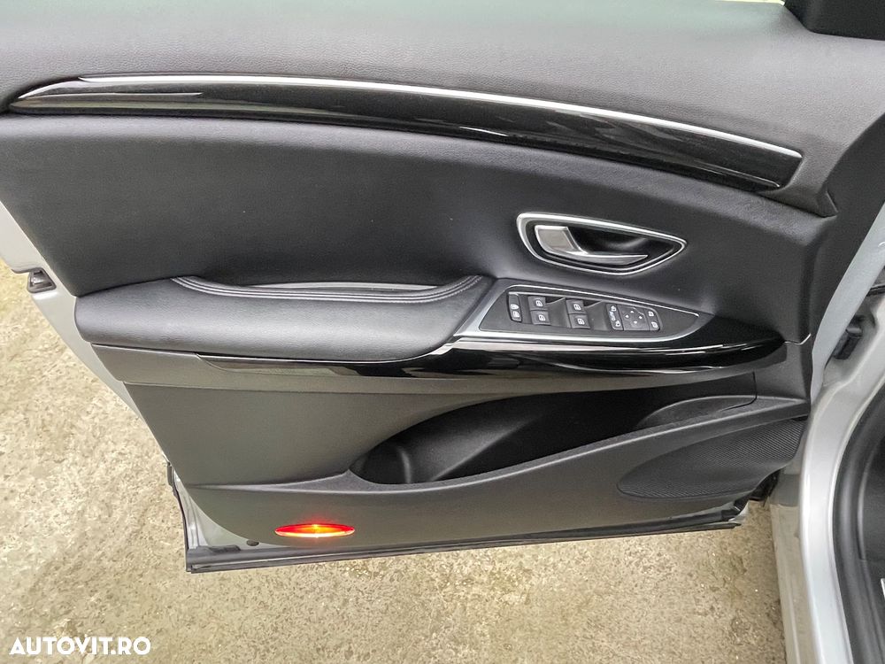 Renault Espace BLUE dCi 200 EDC INITIALE PARIS - 26