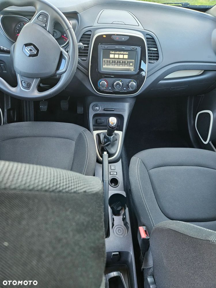 Renault Captur - 19