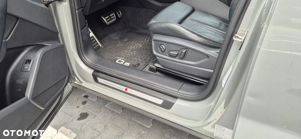 Audi Q5 45 TFSI quattro S tronic S line - 28