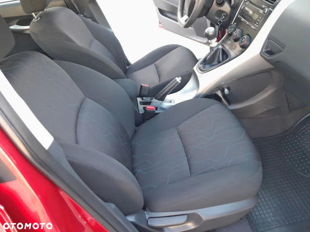 Toyota Auris 1.33 VVT-i Life Comfort - 13