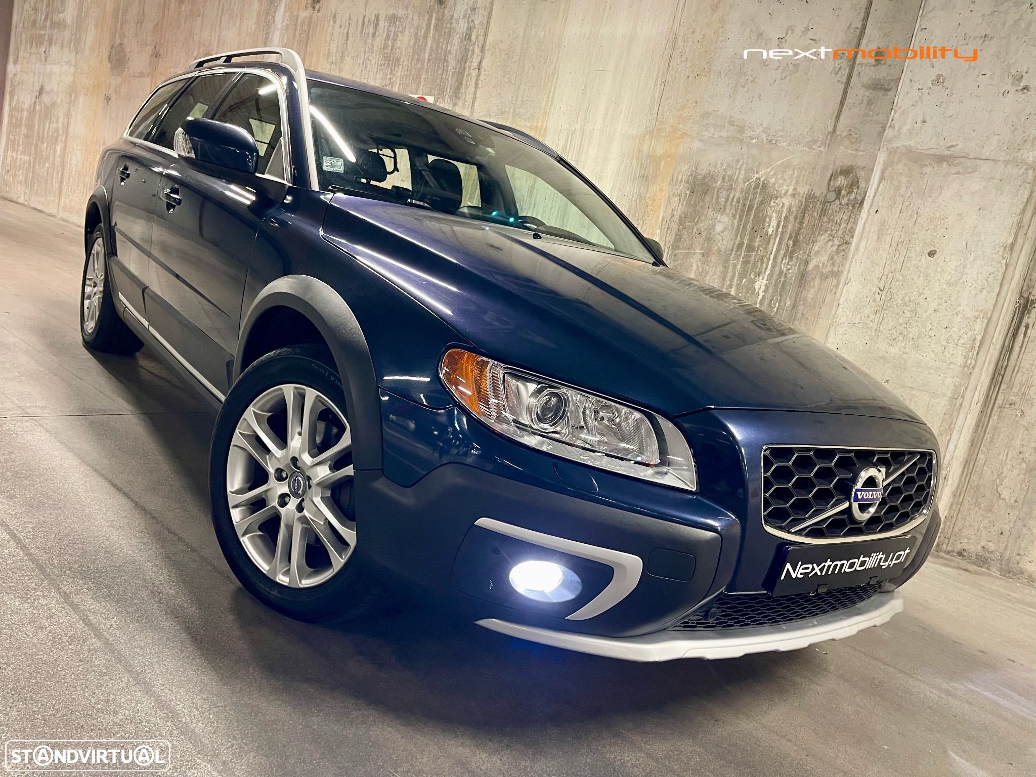 Volvo XC 70 2.0 D4 Summum Geartronic - 1