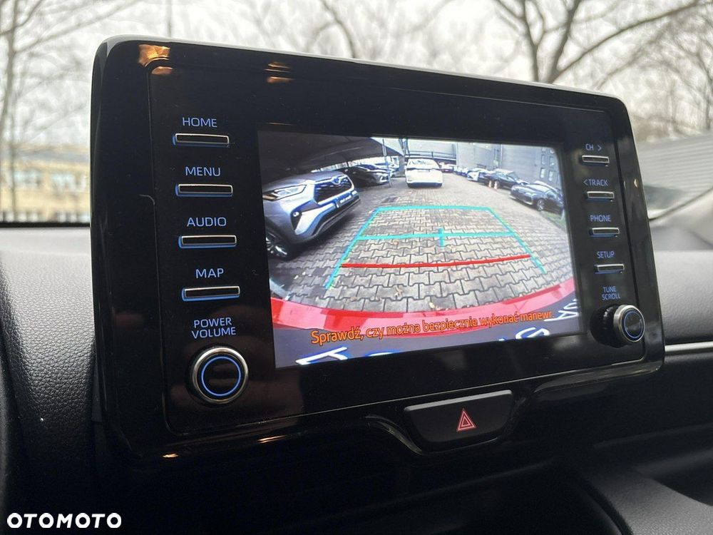 Toyota Yaris 1.5 Comfort - 25