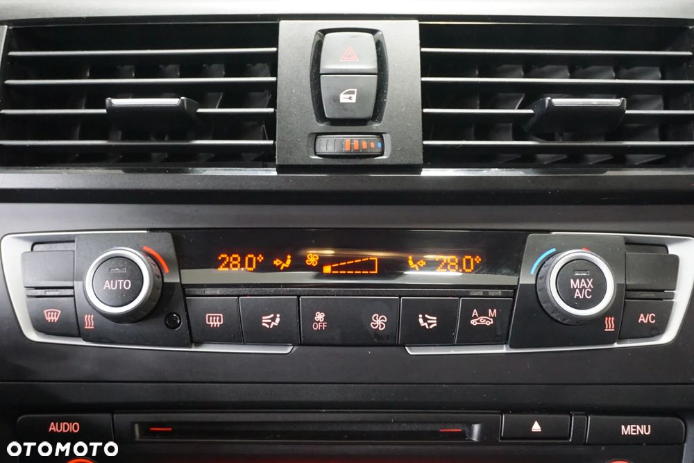 BMW Seria 1 120d Urban Line - 31