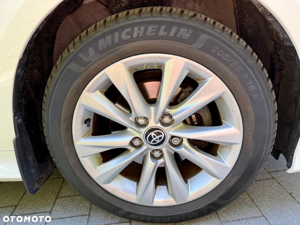 Toyota Corolla 1.8 Hybrid Comfort - 11