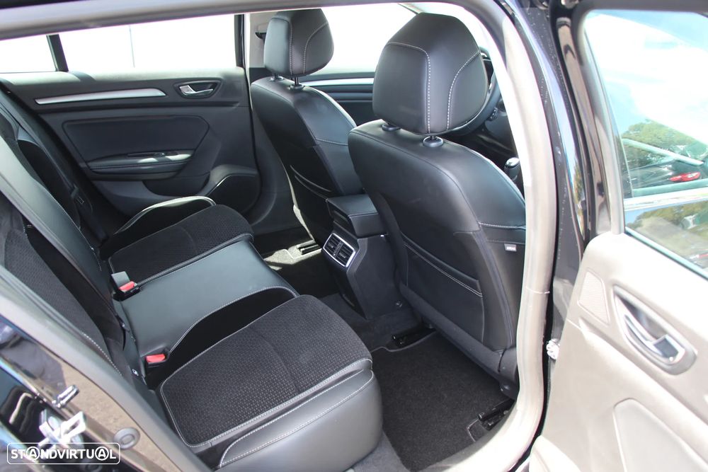 Renault Mégane Sport Tourer 1.5 dCi Intens - 22