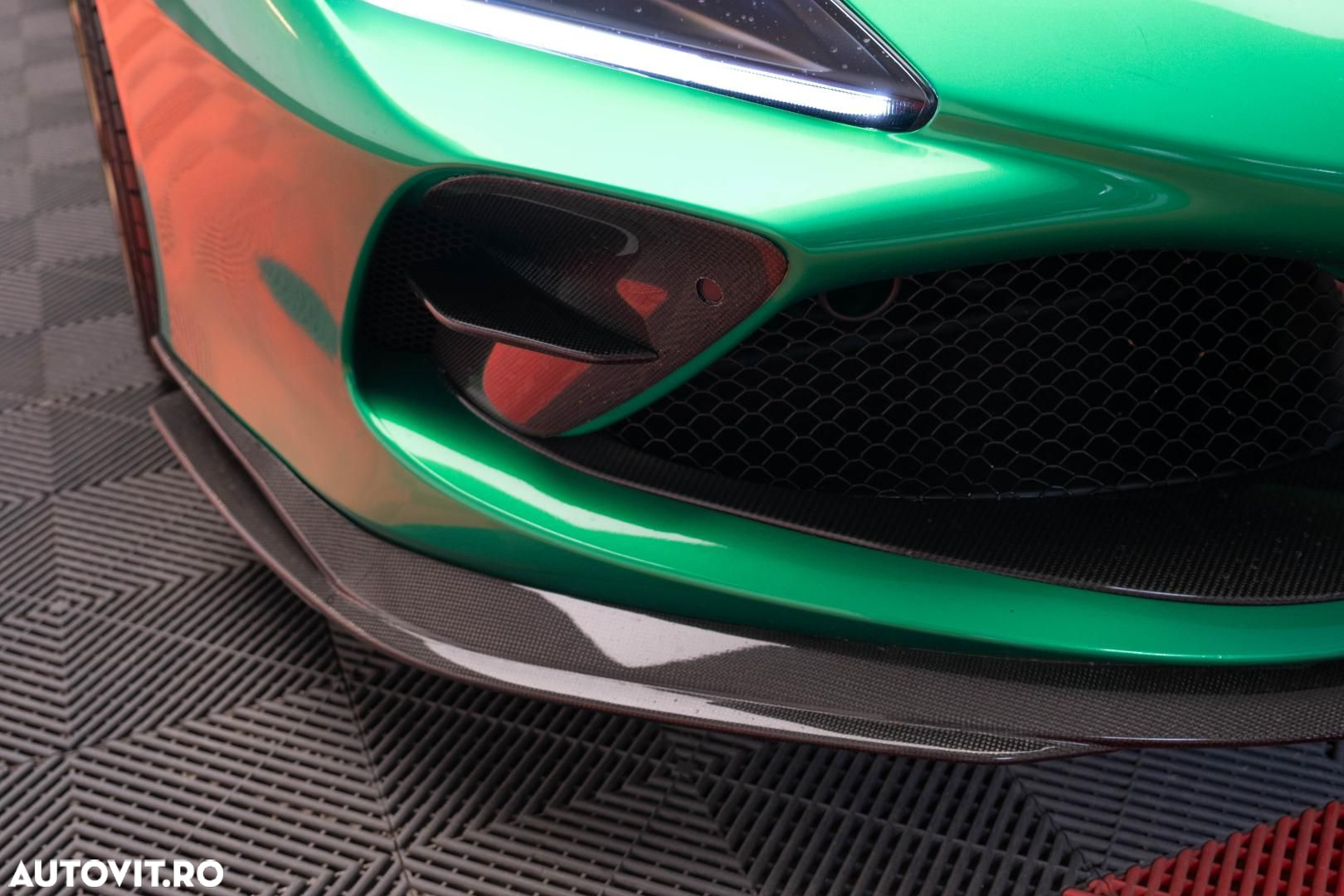 Ferrari F8 - 17