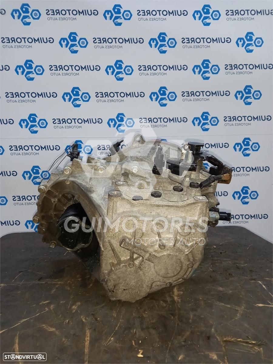 CAIXA VELOCIDADES HYUNDAI LX35 1.7CRDI 116CV, REF: SEM REF - MANUAL 6V - 1