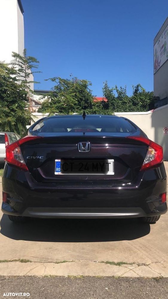 Honda Civic 1.5 i-VTEC Turbo CVT Elegance - 6