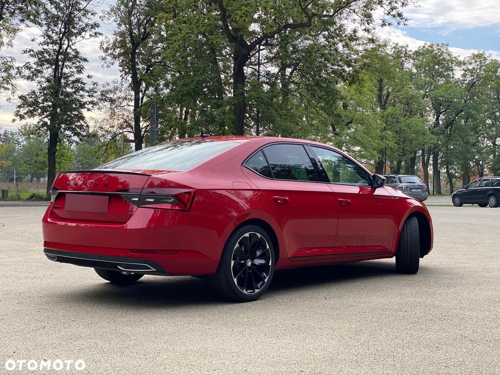 Skoda Superb 2019 photo 3