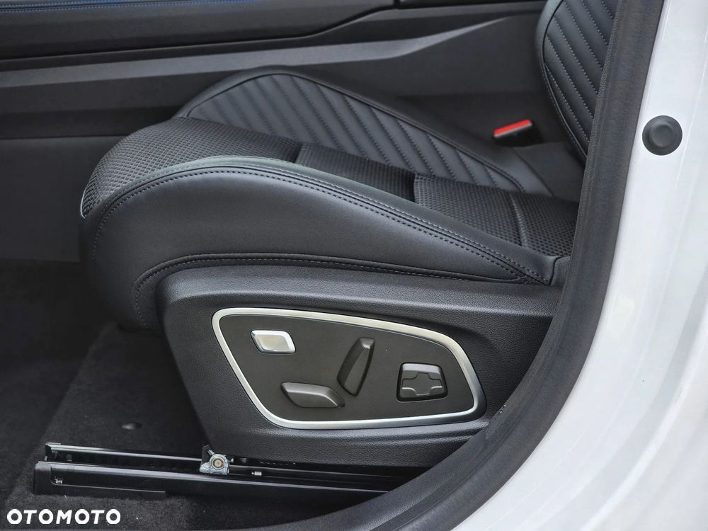 Renault Austral 1.2 E-Tech Full Hybrid 200 Esprit Alpine MMT - 16
