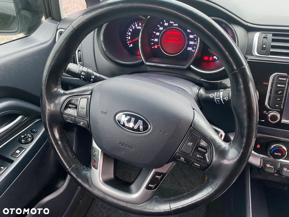 Kia Rio - 25