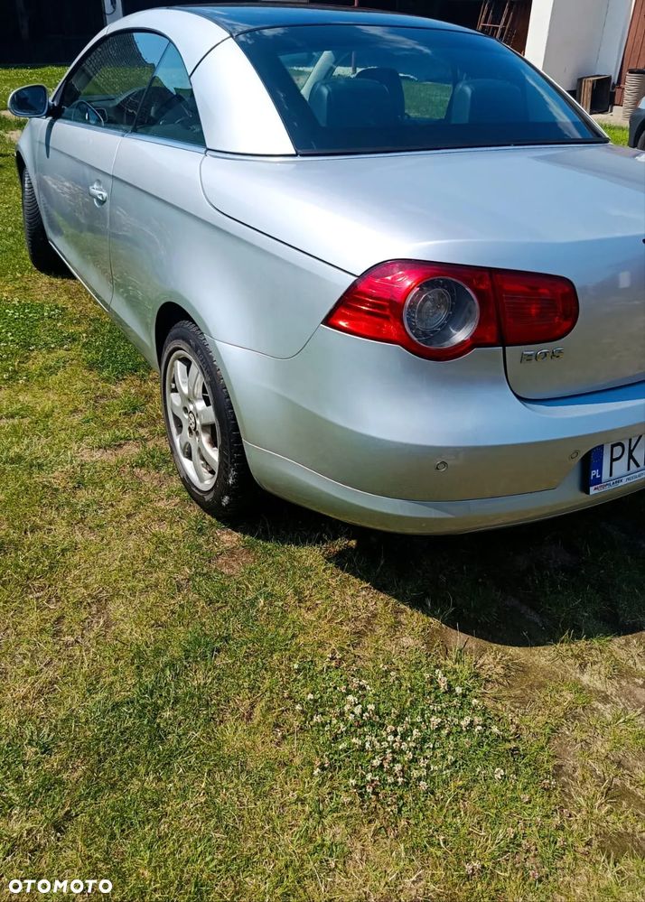Volkswagen Eos 2.0 FSI - 4