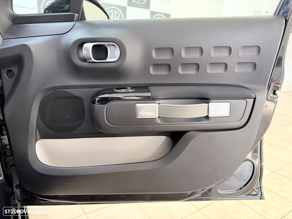 Citroën C3 1.2 PureTech Elle EAT6 - 19