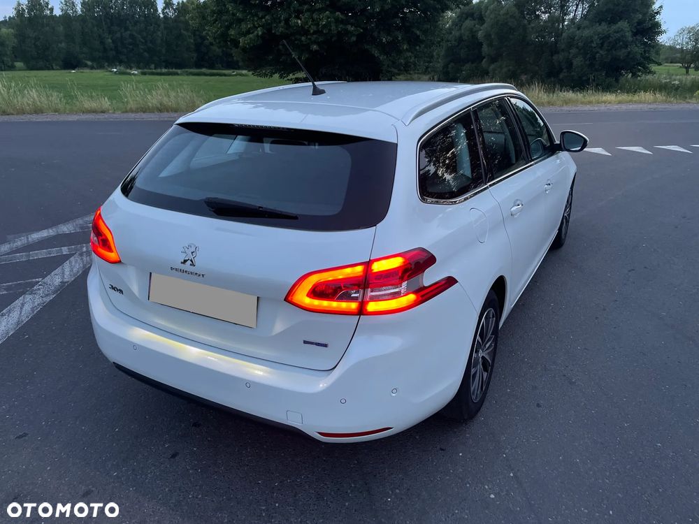 Peugeot 308 1.6 BlueHDi Business Line S&S - 24