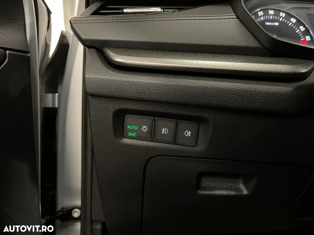 Skoda Octavia 2.0 TDI Ambition - 23