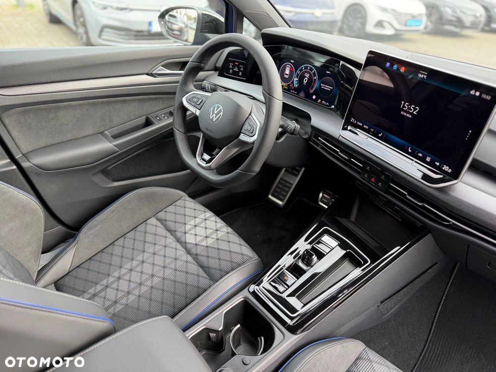 Volkswagen Golf Variant - 10