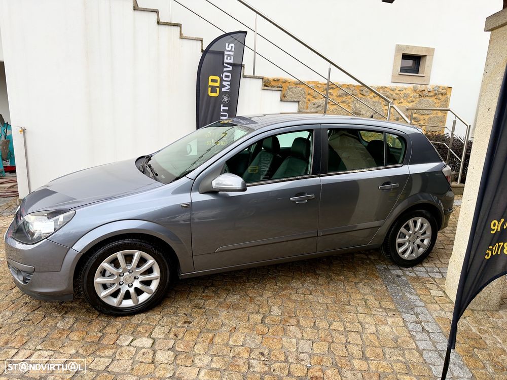 Opel Astra 1.3 CDTi Cosmo - 22