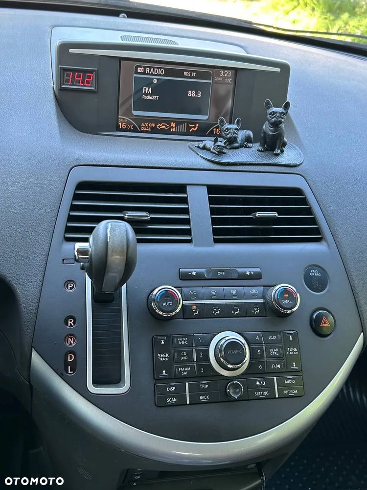 Nissan Quest 3.5 SE - 9