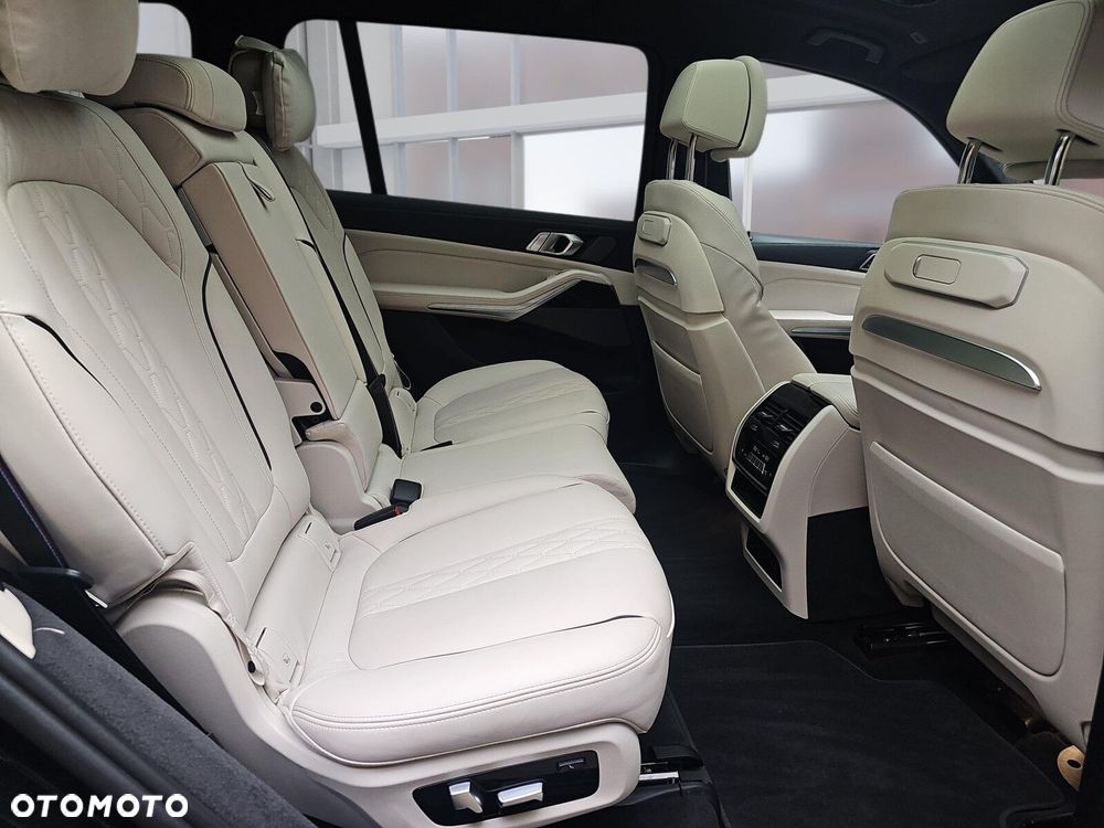 BMW X7 xDrive40d mHEV sport - 13