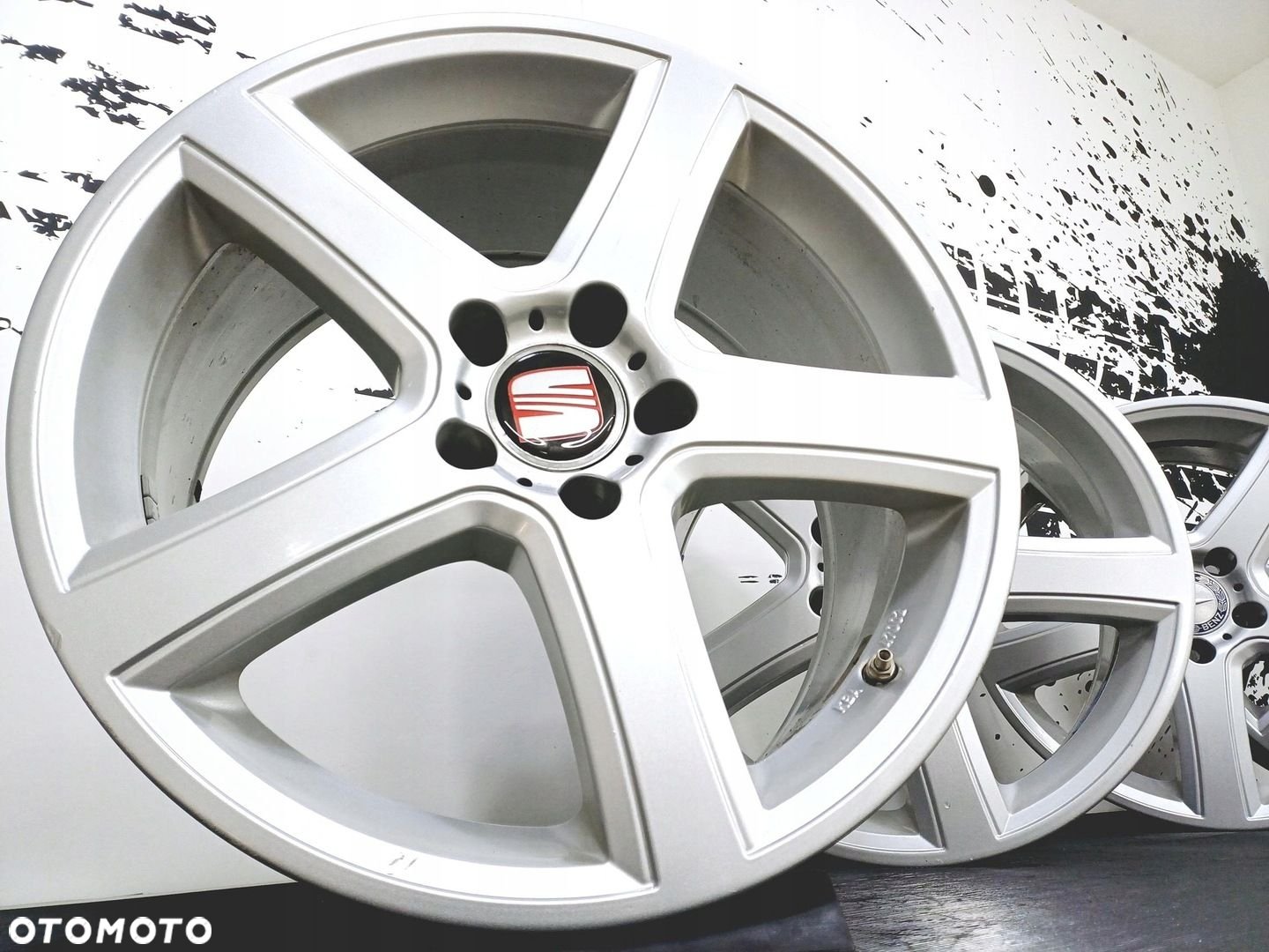 felgi ALU 18 5x112 Dezent Germany Mercedes Audi Volkswagen Skoda Seat - 5