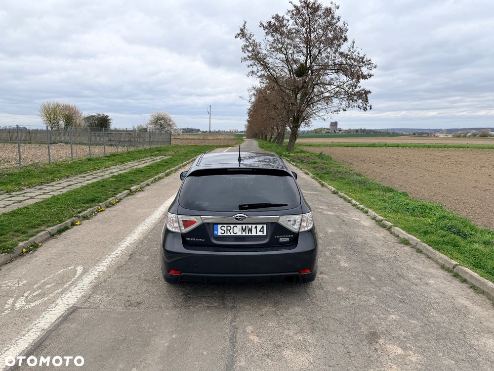 Subaru Impreza 2.0D RS - 5
