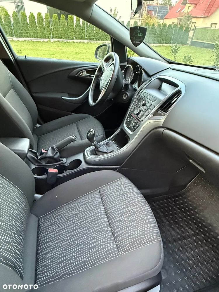 Opel Astra - 12