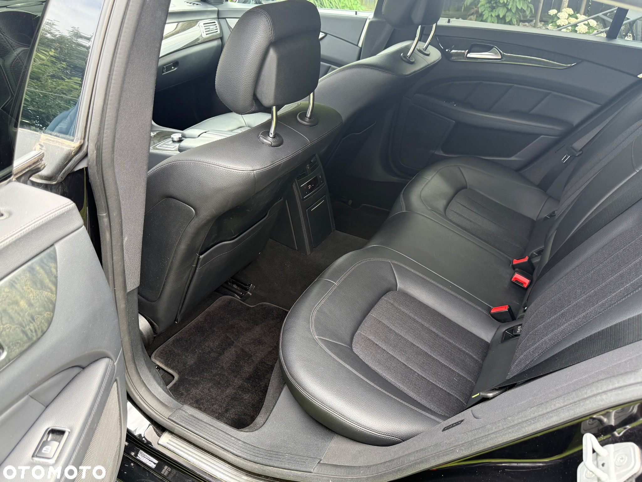 Mercedes-Benz CLS Shooting Brake 350 CDI DPF BlueEFFICIENCY 7G-T Edition 1 - 15