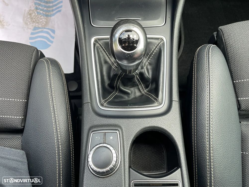 Mercedes-Benz A 180 d BlueEFFICIENCY Edition Style - 34