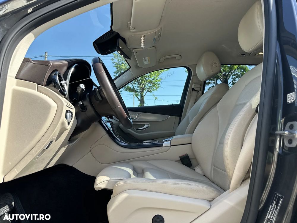 Mercedes-Benz GLC - 25