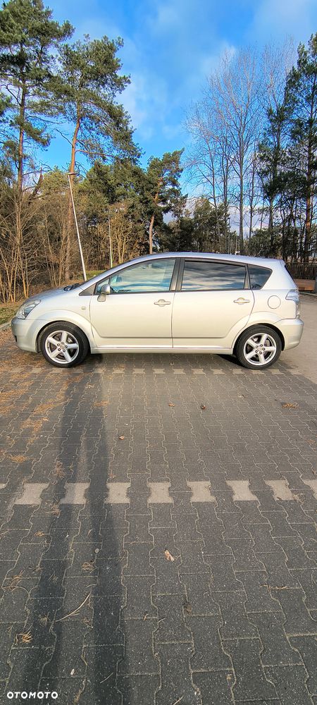 Toyota Corolla Verso - 17