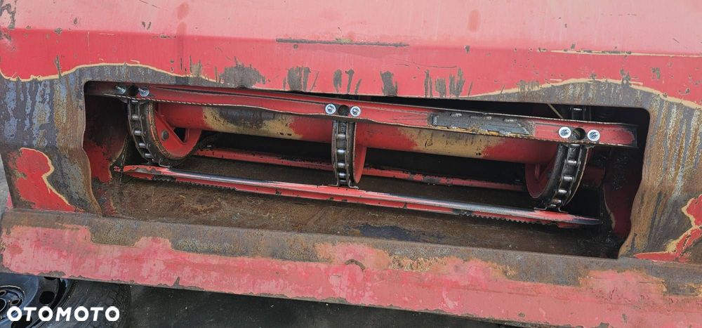 MOCOWANIE TRAKTOR Massey Ferguson MF 36  PODAJNIK POCHYŁY GARDZIEL - 7