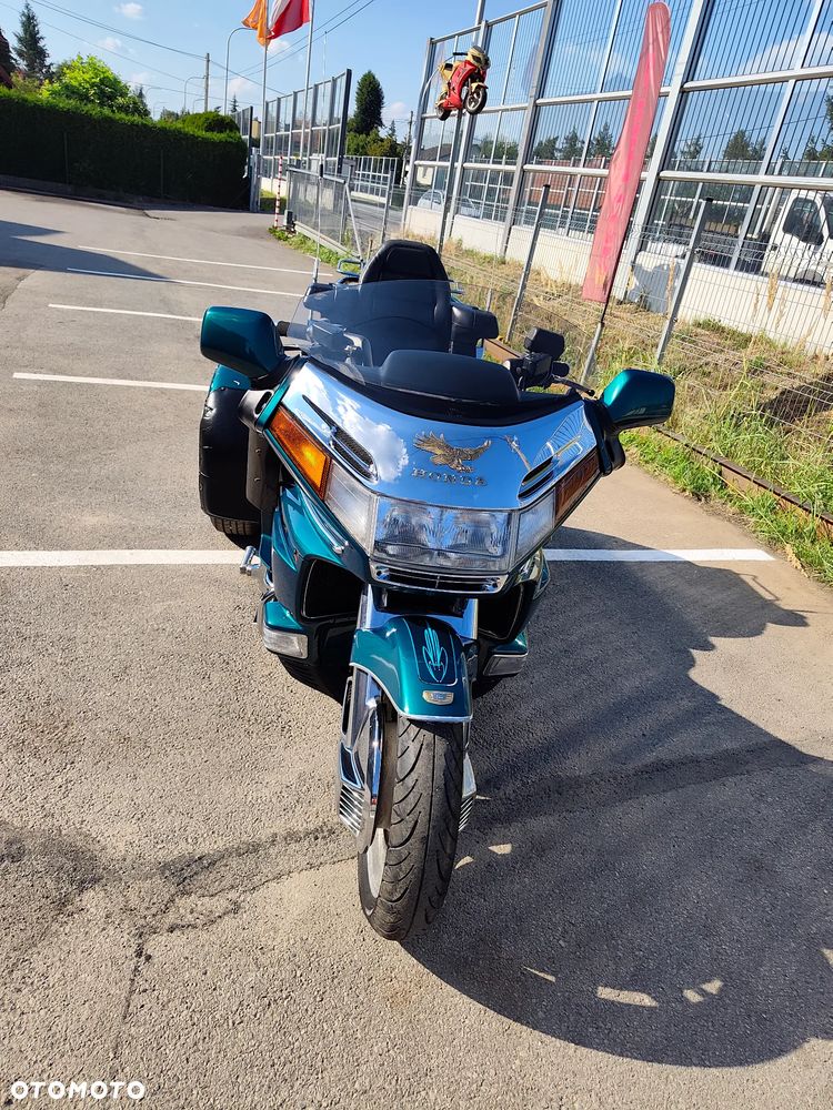Honda GL - 5