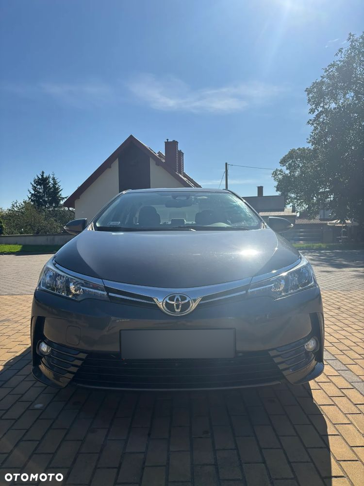 Toyota Corolla 1.6 Classic Plus - 2