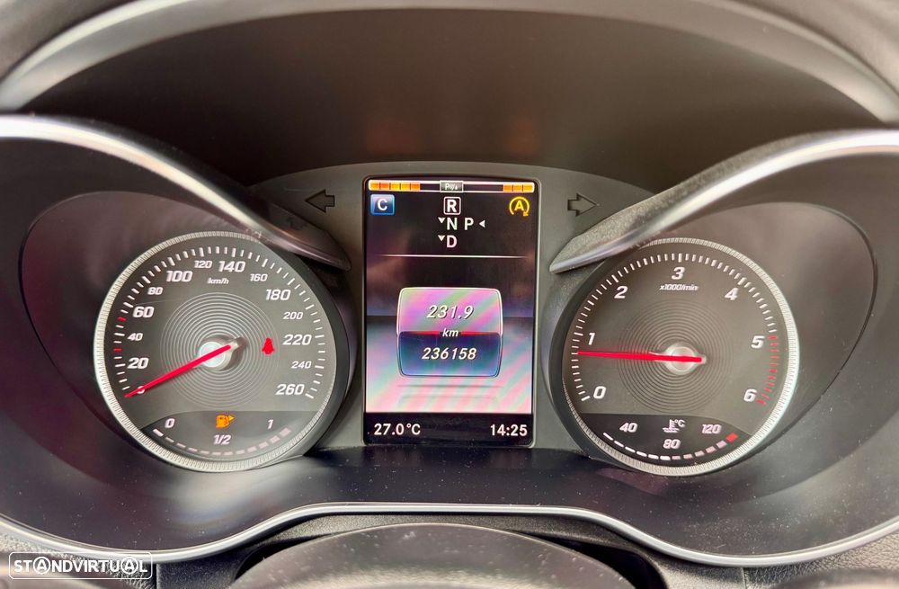 Mercedes-Benz C 250 BlueTEC AMG Line Aut. - 23