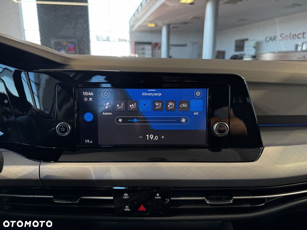 Volkswagen Golf - 21