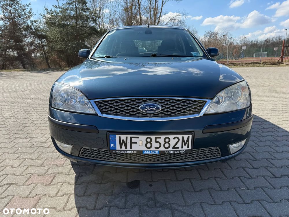 Ford Mondeo 1.8 Ghia - 4