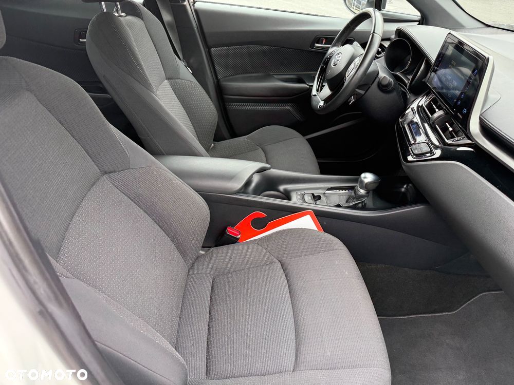 Toyota C-HR - 8