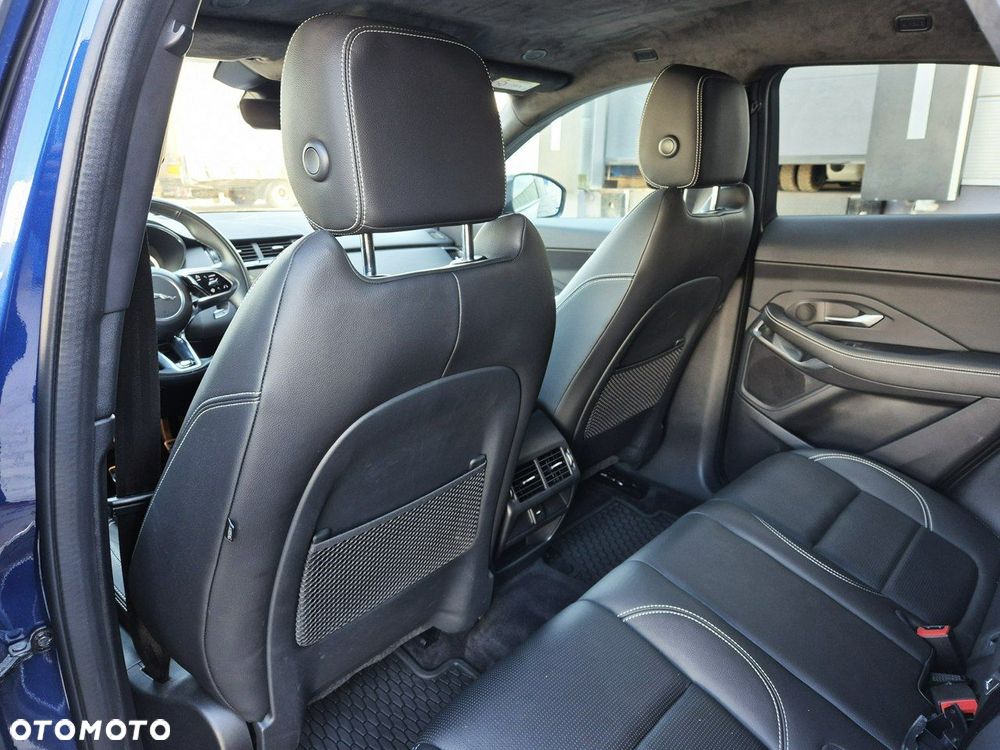 Jaguar E-Pace - 22