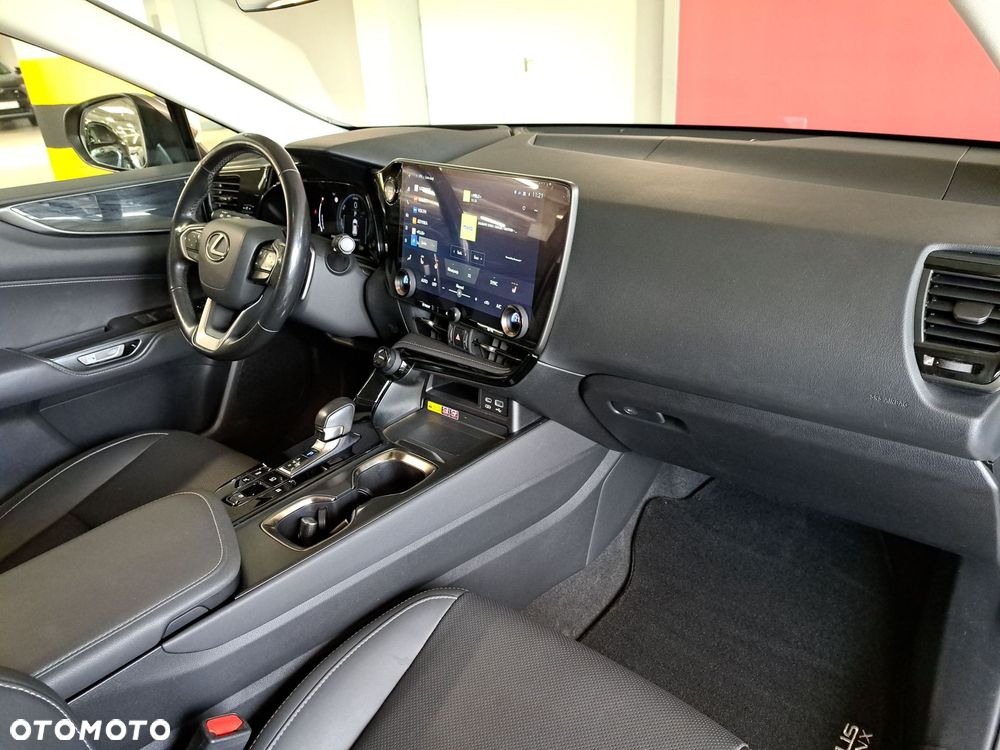 Lexus NX 350h Prestige AWD - 17