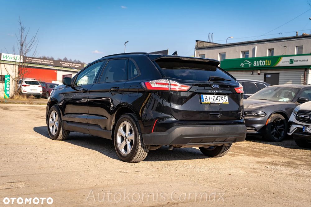 Ford Edge - 11